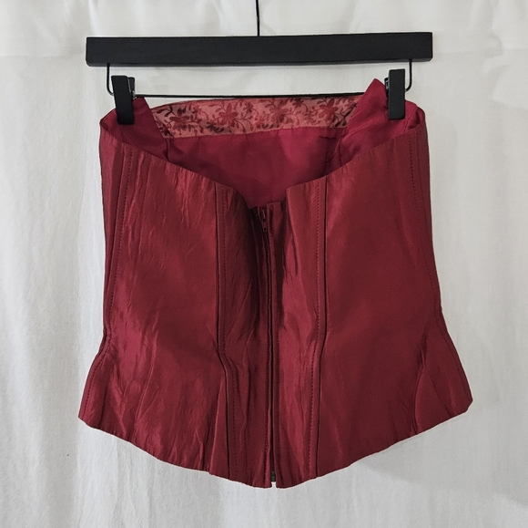 David’s Bridal Beaded Corset in Red Women’s Size 6 - Picture 2 of 4